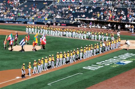 Welcome to our first blog post about our newest game ev.io. 2016 MLB All Star Game in San Diego - Beer Baseball Blog