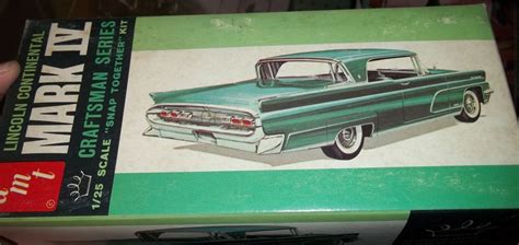 Vintage AMT 1959 Lincoln Continental Mark IV Craftsman Model Car