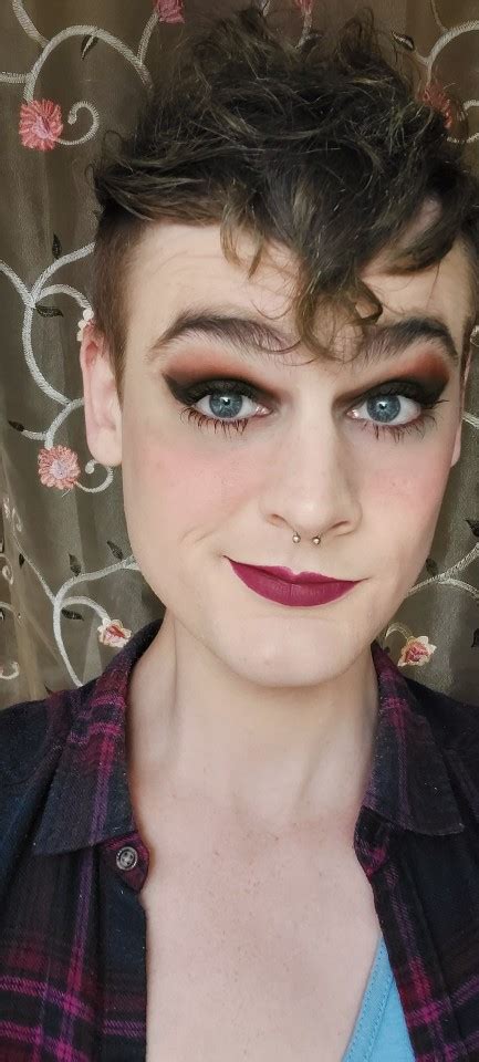 Trans Girl Selfies On Tumblr