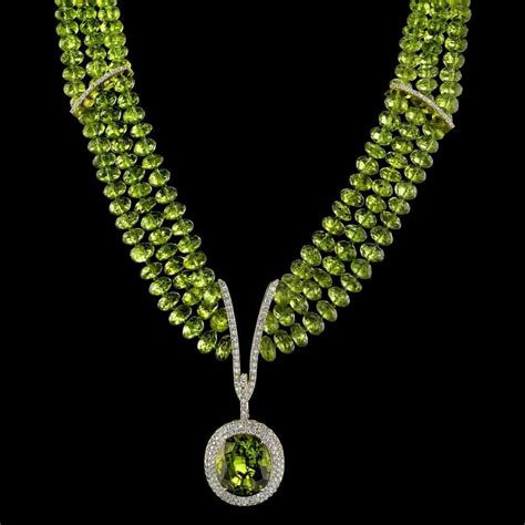 Peridot Necklace Hubert Jewelry Fine Diamonds And Gemstones
