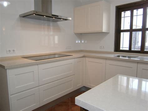 Cuando seleccione sus electrodomésticos, elija con cuidado. Muebles de cocina Madrid baratos. Venta directa de fábrica