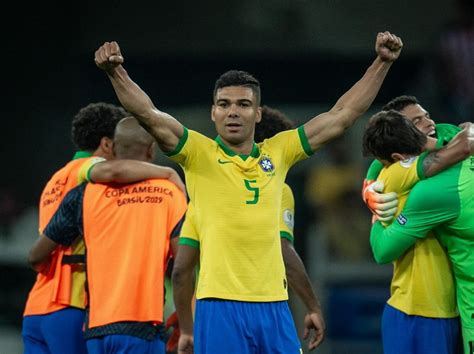 Simbol (l) ialah perlawanan live manakala simbol (d) ialah perlawanan tertunda. Antarkan Brasil Juara Copa America 2019, Casemiro Wujudkan ...