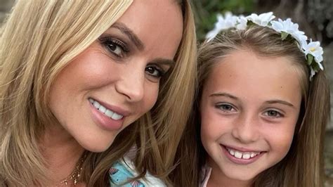 Amanda Holdens Jaw Dropping Birthday Cake For Daughter Hollie Is Fit