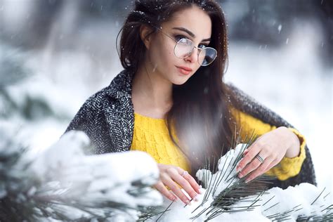 Winter Girl Hd Girls 4k Wallpapers Images Backgrounds Photos And Pictures