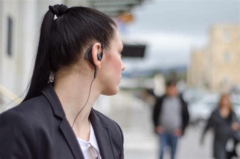 Female Bodyguards for Hire in London and the UK