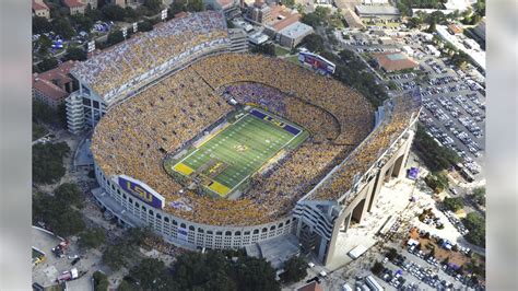 The Largest Nfl Stadiums Ranking The Stadiums By Capacity The