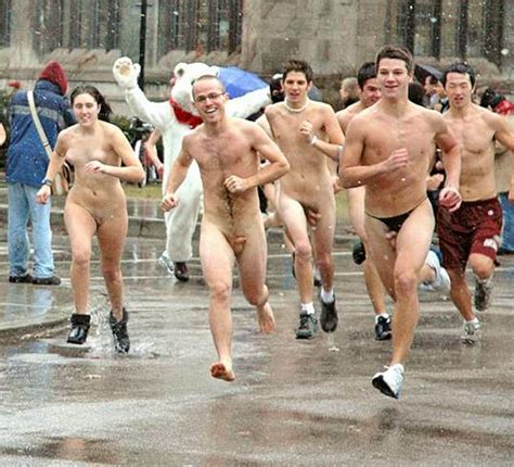 Public Nudity Project Polar Bear Run University Of Chicago Usa