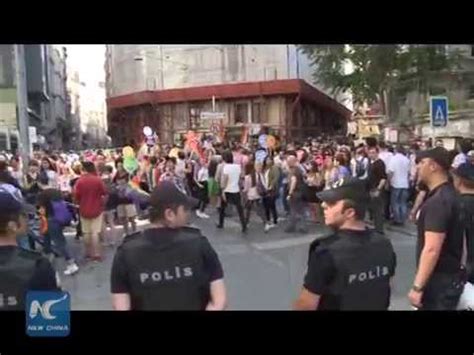 Raw Turkish Police Break Up Istanbul S Gay Pride Parade Youtube