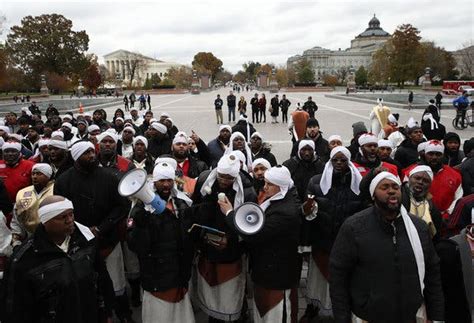 Hebrew Israelites See Divine Intervention In Lincoln Memorial Confrontation The New York Times