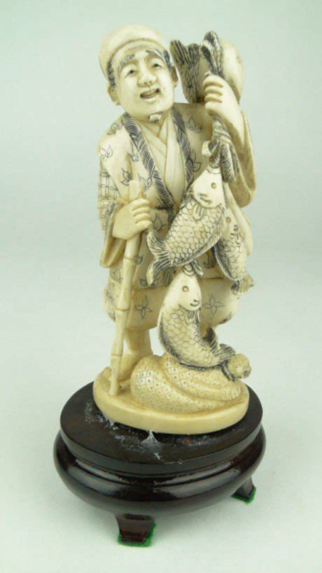 7 Antique Carved Chinese Ivory Fisherman Lot 0007