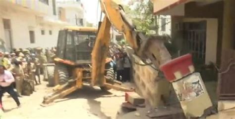 Bulldozers Demolish Home Of Prayagraj Violence Accused In Up Dnp India