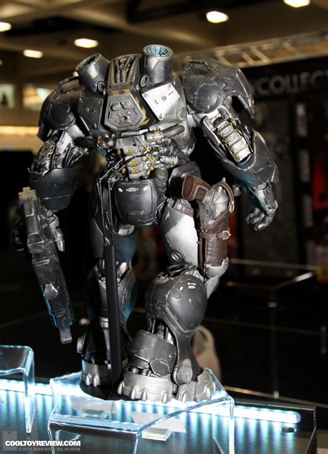Product Announcement Sideshow Starcraft Tychus 16 Scale Figure Page 2