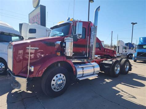 2011 Kenworth T800 Ext Cab For Sale Day Cab 22357