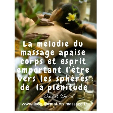 La Mélodie Du Massage Apaise Corps Et Esprit Emportant Lêtre Vers Les Sphéres De La Plénitude D