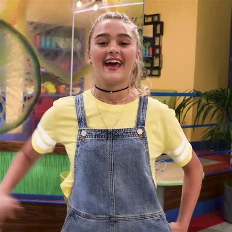 Lizzy Greene Guest Stars On Cousins For Life We Spy Lizzy Greene On