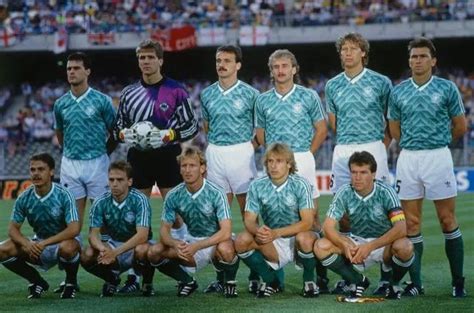 Januar 2013 auf england nationalmannschaft der ces vorgestellt. Germany away against England 1990 | Dfb nationalmannschaft ...
