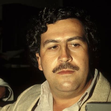 02 his full name was pablo emilio escobar gaviria. Een lang telefoongesprek werd drugsbaron Pablo Escobar fataal
