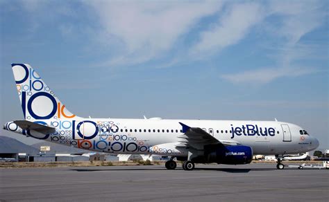 PHOTOS: Jetblue Unveils New 10th Anniversary Scheme