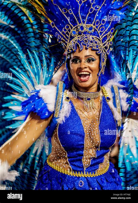 Rio Rio Carnival Hi Res Stock Photography And Images Alamy