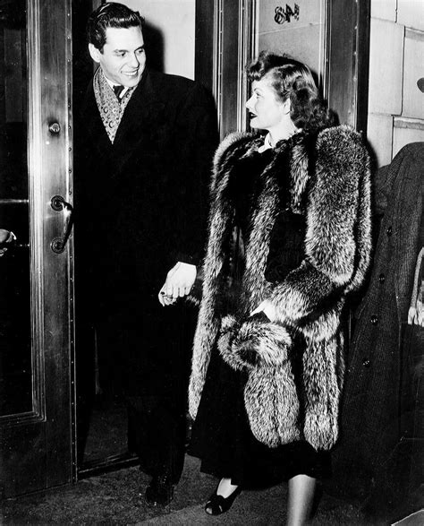 Lucille Ball And Desi Arnaz In New York On Their Wedding Day 1940 I Love Lucy Love Lucy