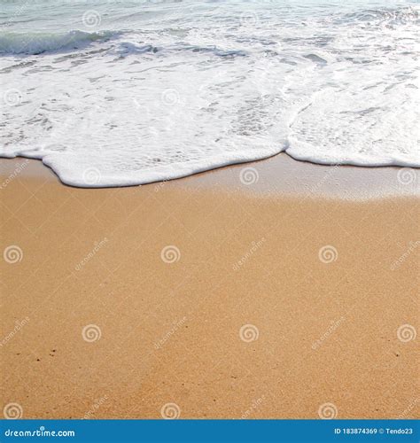 Ocean Wave On Sandy Beach Background Stock Image Image Of Shore