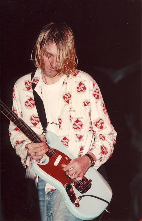 Pin On Kurt Cobain