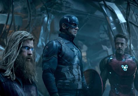 Thor Captain America Iron Man Endgame Scene Wallpaper Logic