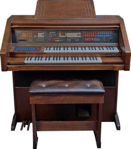 Lowrey Parade Deluxe Professional Model Electric Organ Jun 01 2013