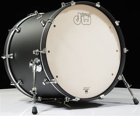 Dw Design Series 18x22 Bass Drum Black Satin