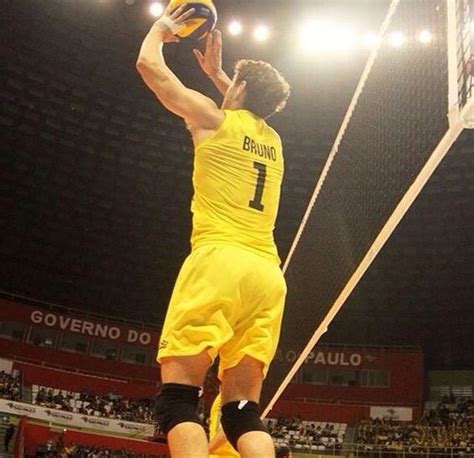 Bruno Rezende Setter Brazil Brazil Volleyball Team Volleyball Wallpaper Teams Sports Jersey