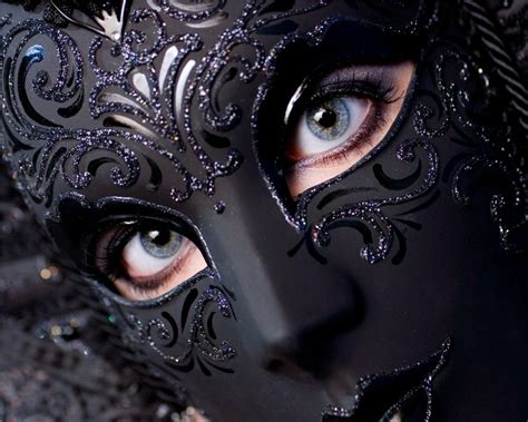 Pin By Arcus On Tus Me Gusta De Pinterest Black Masquerade Mask