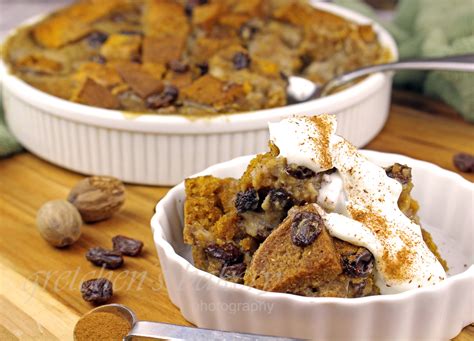 This vegan pumpkin bread pudding recipe comes together in minutes. Pumpkin Bread Pudding - Gretchen's Vegan Bakery