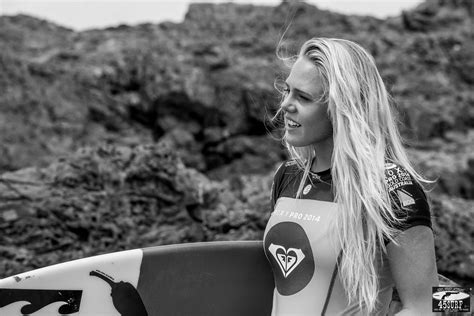 Beautiful Pro Womens Surfer Swimsuit Bikini Model Surf Girl Goddesses