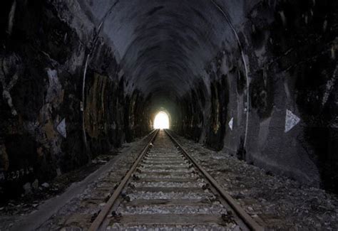 8 Most Haunted Train Stations In India Life N Lesson