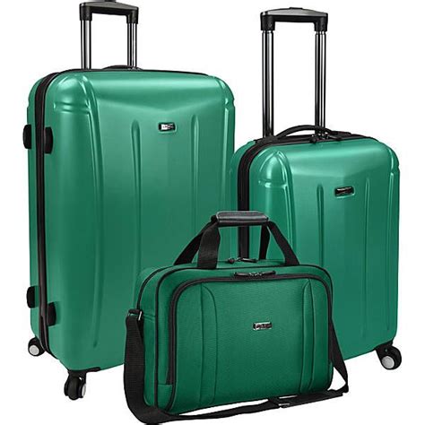 Us Traveler 3 Piece Spinner And Boarding Bag Luggage Set Luggage