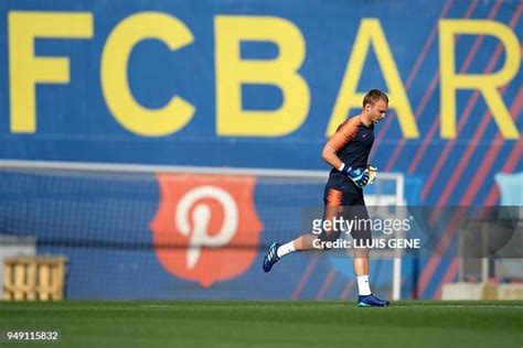 Barcelonas Dutch Goalkeeper Jasper Cillessen Runs During A Training