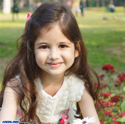 Harshaali Malhotra Very Cute Unseen Hd Wallpapers Images Pic Hsd Links
