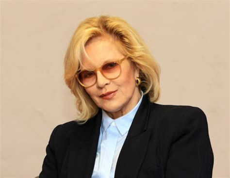And vartan rock in armenia are all covered in the mitchell text mentioned. LYON. Sylvie Vartan en concert en novembre à Lyon