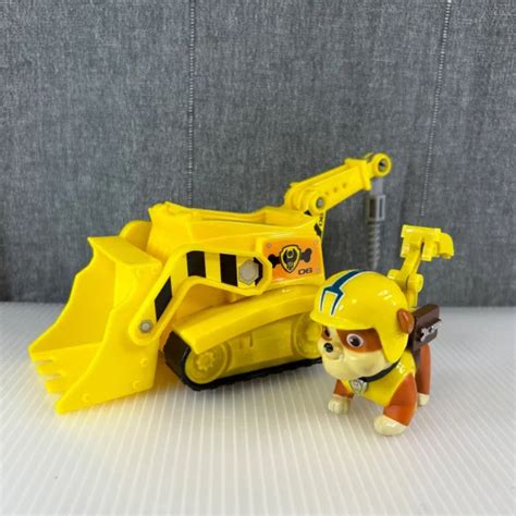 Paw Patrol Action Pack Pup Rubble With Construction Vehicle Truck Spin