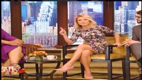 Kelly Ripa Nice Legs And Thighs 20 Pictures ~ Sexy Babes Network