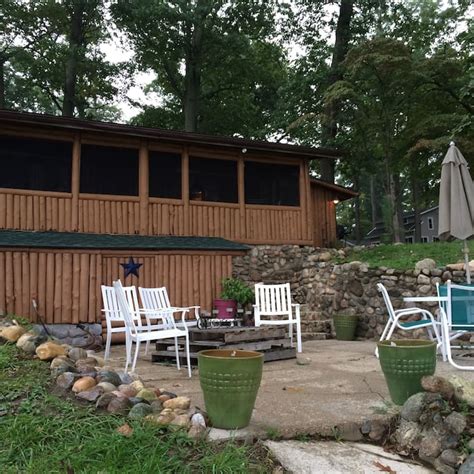 While lake michigan is the most popular attraction here, whether you enjoy spending time in the water or relaxing on the beach, michigan city has so many more outdoor and indoor activities to offer. Romantic log cabin on the lake - Cabins for Rent in ...