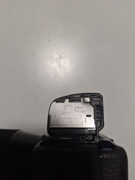 How Replace Broken Battery Door On A6000 Rsonyalpha