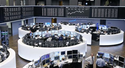In folge 11 unserer börse berlin 4u reihe teilt moderator daniel jach wertpapiere in drei kategorien ein und erklärt den zusammenhang zwischen. Die unsinnige Finanztransaktionssteuer | impulse