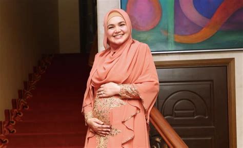 Siti Nurhaliza Mengandung Beautifulnara Terkini Dan Sensasi