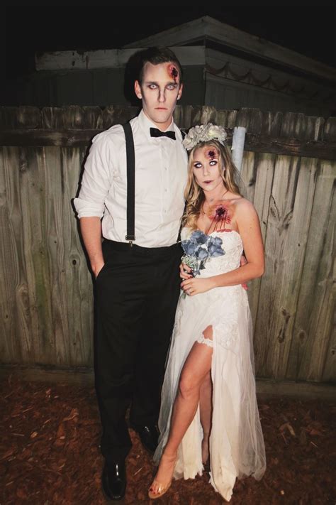 22 Easy Halloween Couple Costumes To Copy Halloween Bride Costumes