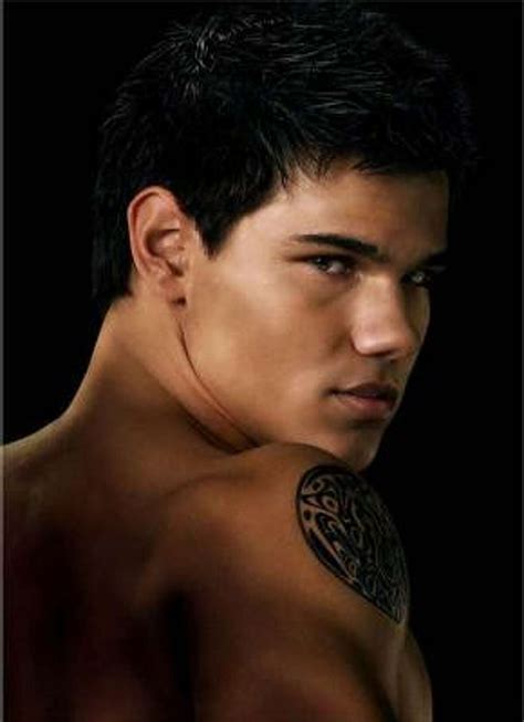 Teen heartthrobs then and now