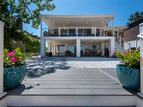 Obstreperous Octopus | Beach House Rental Clinton CT | CT Waterfront
