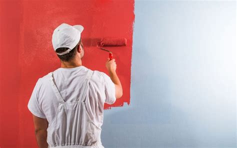 Reasons Why You Should Hire A Professional Painter Heart Handtable