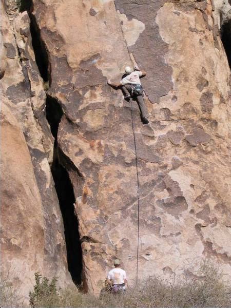 Rock Climbing In Corral Wall Joshua Tree National Park