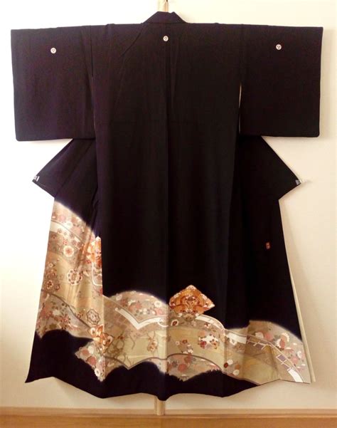 Vintage kimono Japanese kimono black silk kimono TOMESODE | Etsy | Womens kimono, Floral kimono ...